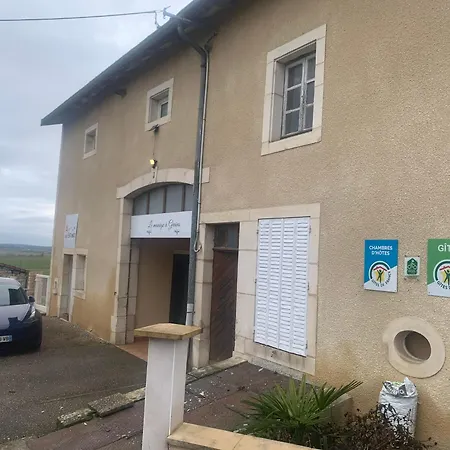 Sejour Paisible Dans La Campagne De Mont-l'etroit, Proche De Sites Historiques - Fr-1-584-381