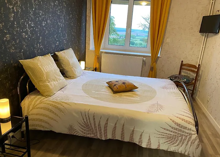 Sejour Paisible Dans La Campagne De Mont-l'etroit, Proche De Sites Historiques - Fr-1-584-381 Holiday home Mont-l'Etroit